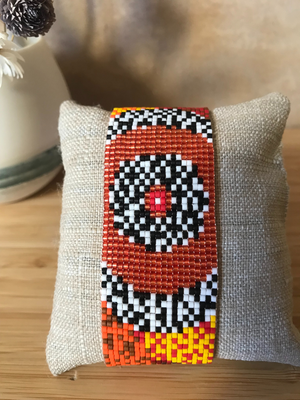 Bracelet ABORIGENE, en perles Miyuki Delicas avec fermoir coulissant